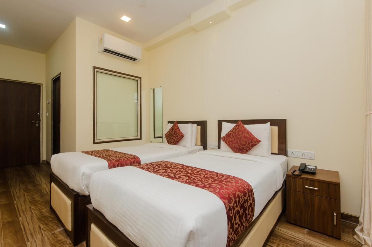 FabHotel Divine Residency Bombay Exterior foto